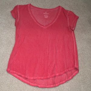 AE hot pink favorite tee